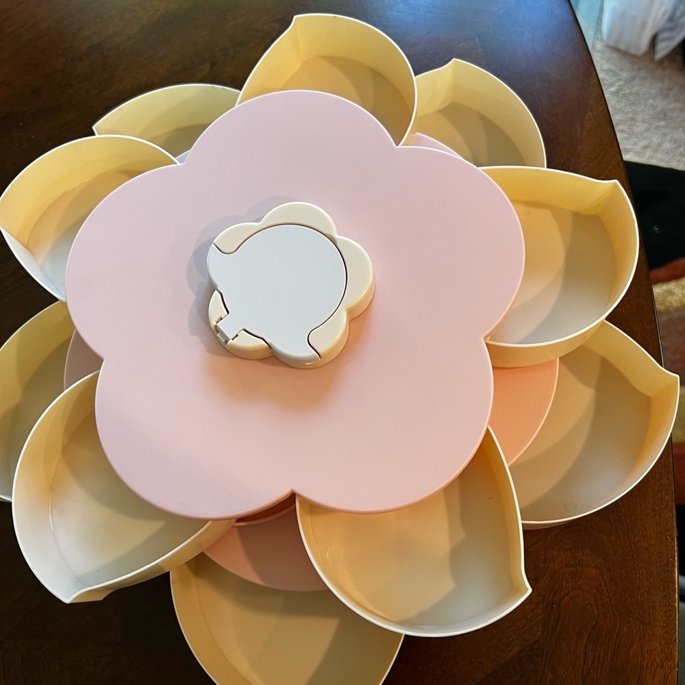 Snack tray